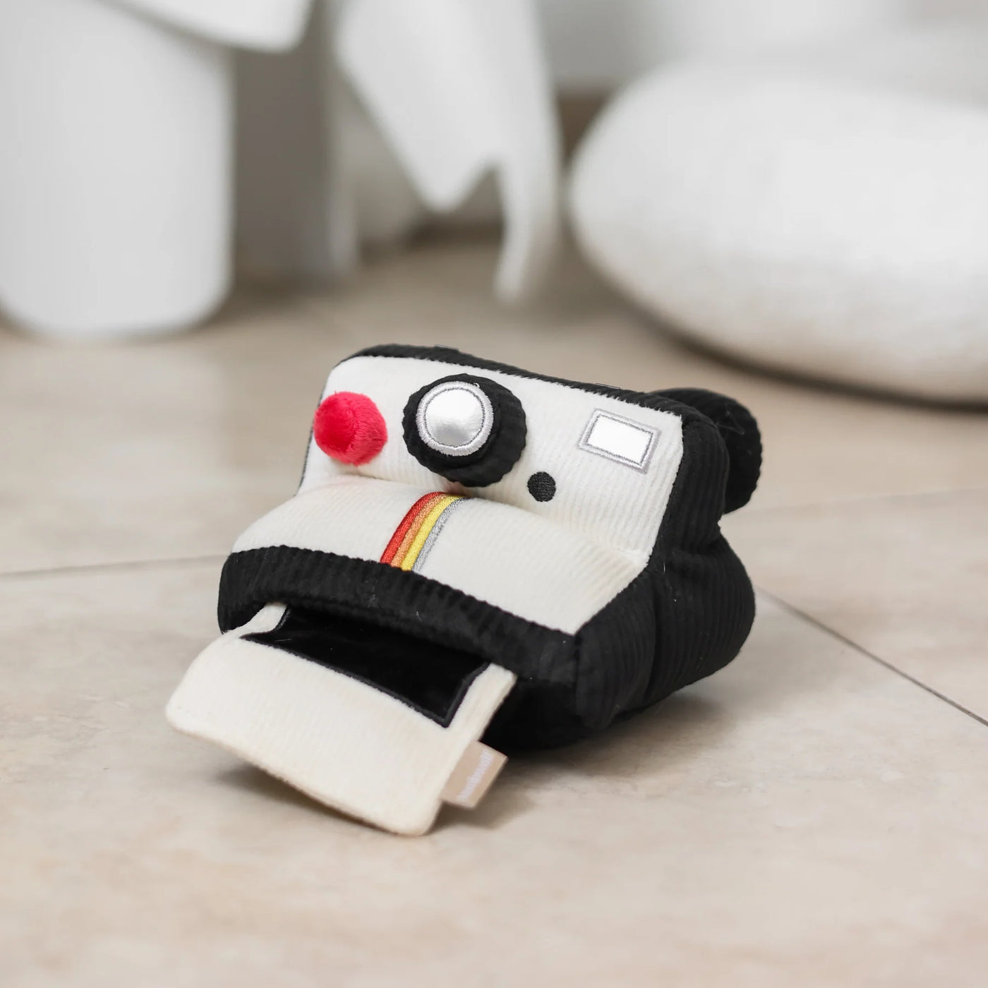 INSTANT CAMERA - snuffle + squeaky