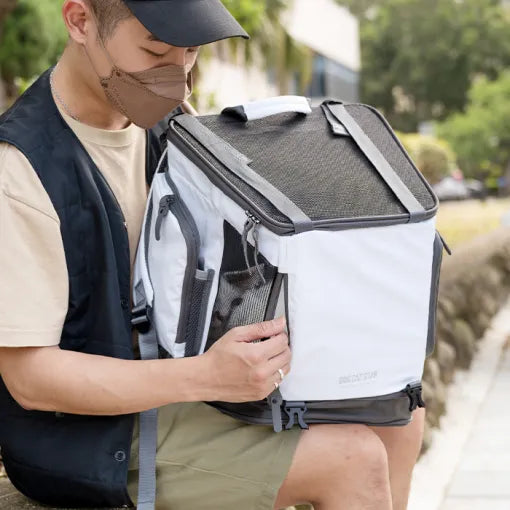The Cube - Pet Carrier Backpack